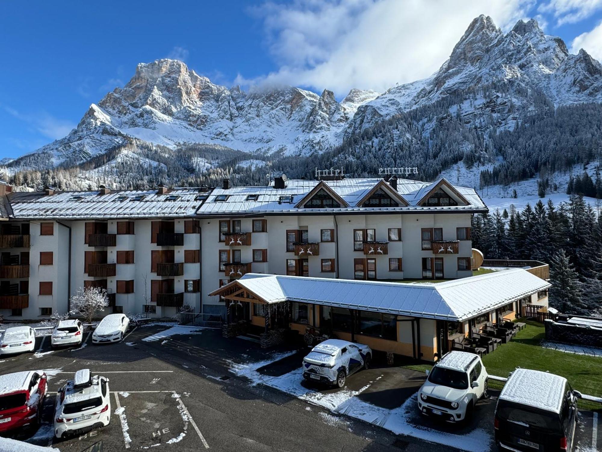 Hotel Europa Сан Мартино ди Кастроза Екстериор снимка